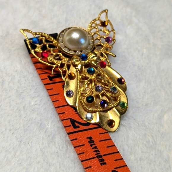 Vintage Goldtone and Rhinestone Angel Christmas Brooche - Picture 5 of 9
